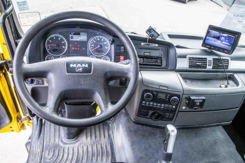 Concrete mixer truck MAN TGS 18.360 BLS-4X4H+MIXER 10 m3: picture 10 Concrete mixer truck MAN TGS 18.360 BLS-4X4H+MIXER 10 m3: picture 10