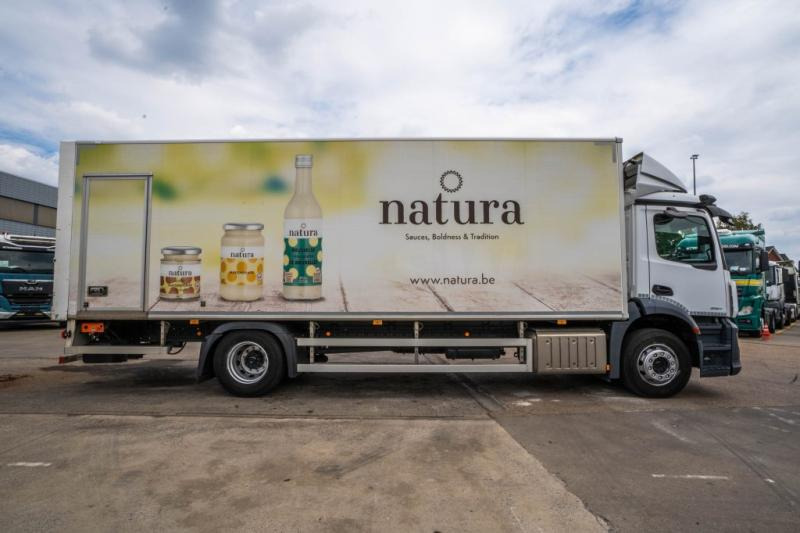 Mercedes ACTROS 2127 L+DHOLLANDIA 2T. - Box truck: picture 3 Mercedes ACTROS 2127 L+DHOLLANDIA 2T. - Box truck: picture 3