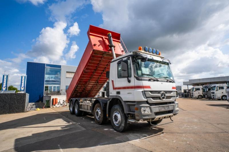 Mercedes ACTROS 3241 K -MP3-E5 - Tipper: picture 2 Mercedes ACTROS 3241 K -MP3-E5 - Tipper: picture 2