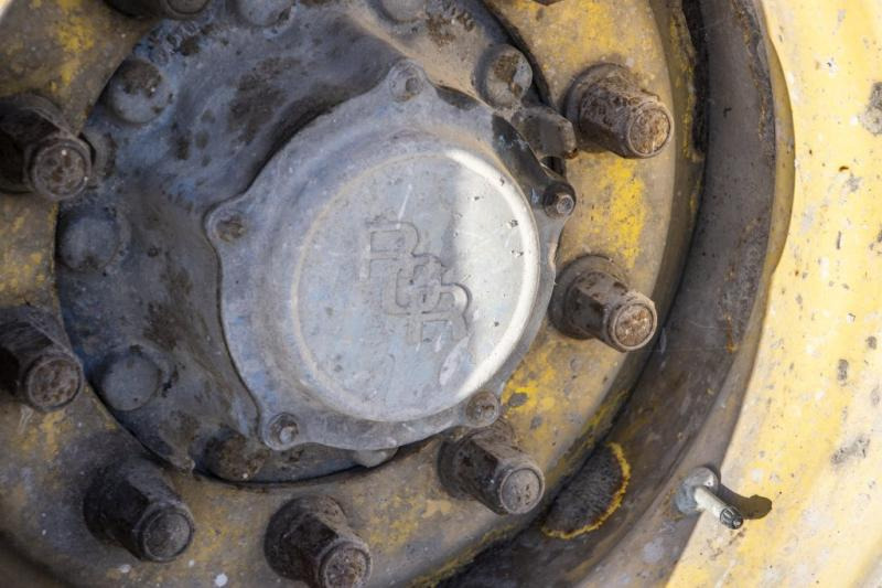 Concrete mixer semi-trailer Mol BETON MIXER/MALAXEUR/MISCHER 10M3+MOTOR/MOTEUR: picture 6 Concrete mixer semi-trailer Mol BETON MIXER/MALAXEUR/MISCHER 10M3+MOTOR/MOTEUR: picture 6