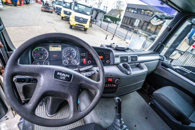 Leasing of MAN TGS 33.440 BLS - MANUAL - BIG AXLES MAN TGS 33.440 BLS - MANUAL - BIG AXLES: picture 8