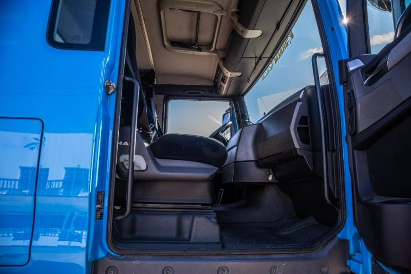 Tractor unit MAN TGX 18.400 XL BLS: picture 7