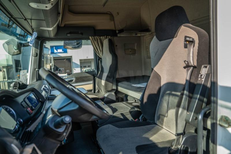 Tractor unit MAN TGX 18.460 XLX BLS -INTARDER-ADR: picture 9 Tractor unit MAN TGX 18.460 XLX BLS -INTARDER-ADR: picture 9