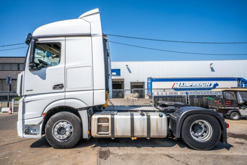 Tractor unit Mercedes ACTROS 1845 LS: picture 6