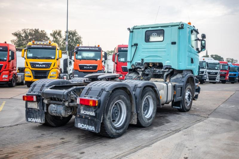 Scania R400+E5+MANUAL+HYDR+LAMES/BLAD - Tractor unit: picture 3 Scania R400+E5+MANUAL+HYDR+LAMES/BLAD - Tractor unit: picture 3