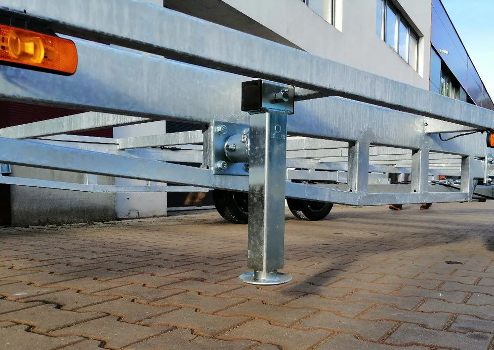 New Chassis trailer Besttrailers TINY HOUSE (Domki mobilne) 7,2x2,45 m DMC 3500 kg, 2 osie, 13", 4 podpory: picture 9