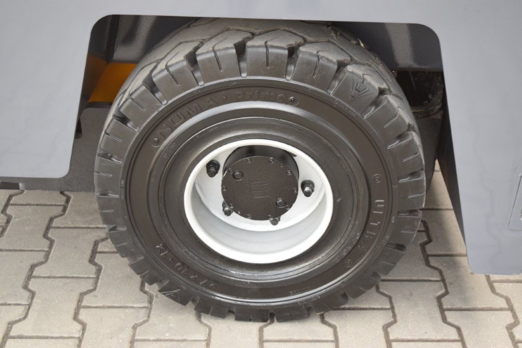 Side loader Baumann EHX40/14/60ST - TRIPLEX: picture 10 Side loader Baumann EHX40/14/60ST - TRIPLEX: picture 10