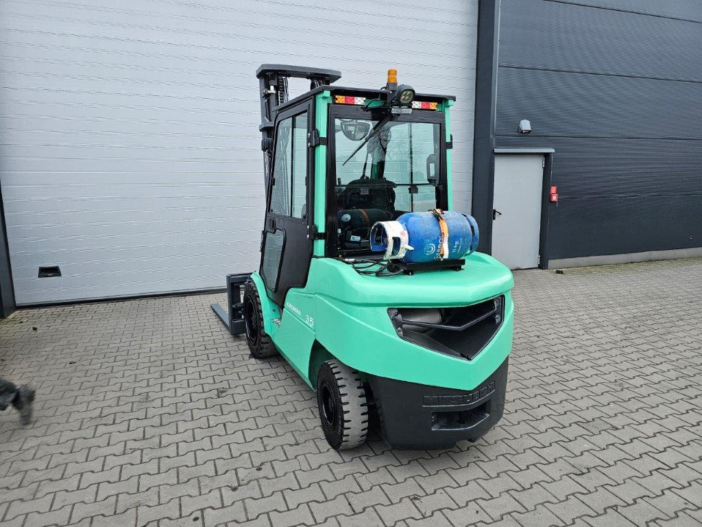 Mitsubishi FG35NT - Forklift: picture 5 Mitsubishi FG35NT - Forklift: picture 5