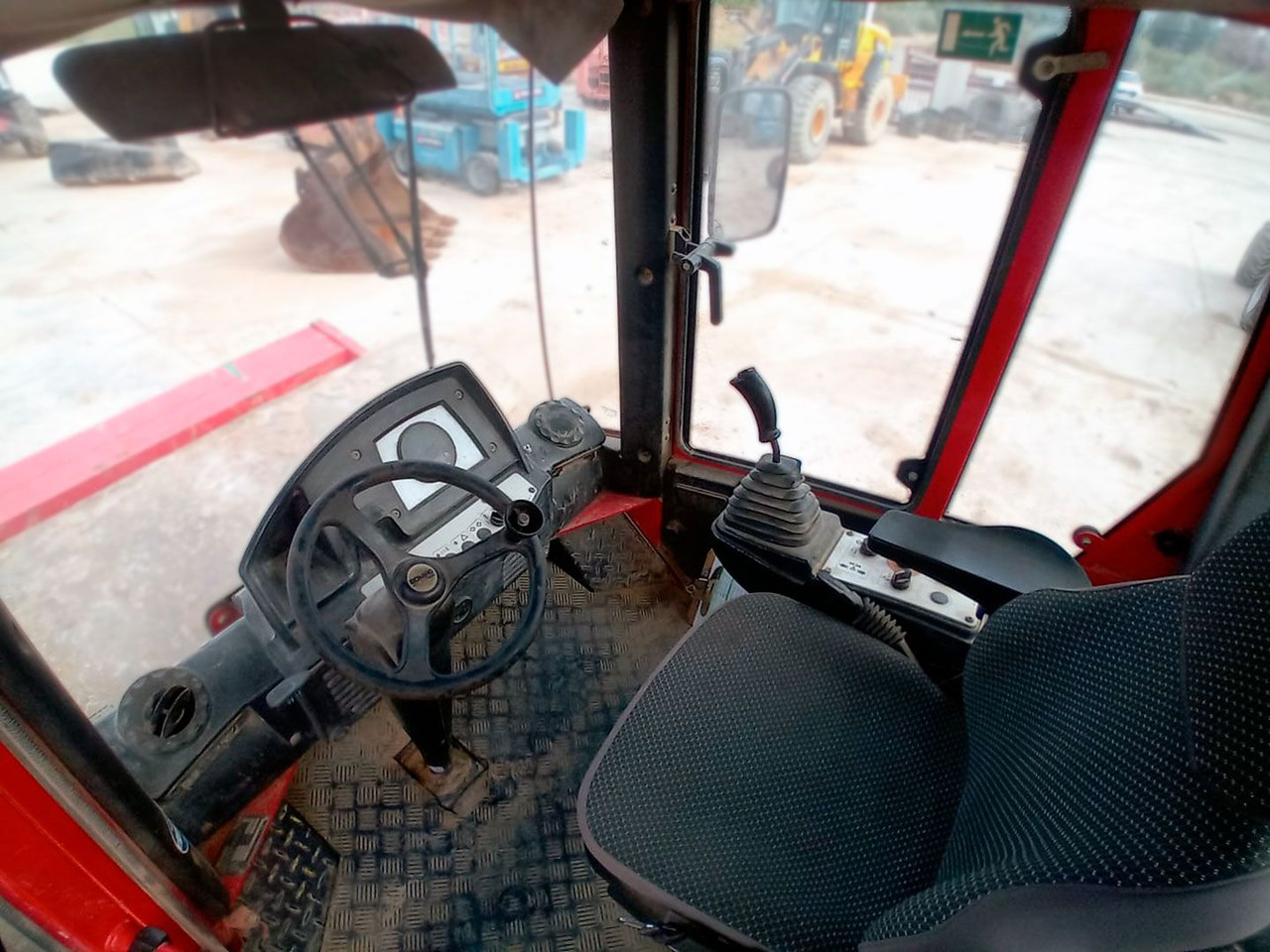 BOMAG BW219D4 - Compactor: picture 2 BOMAG BW219D4 - Compactor: picture 2