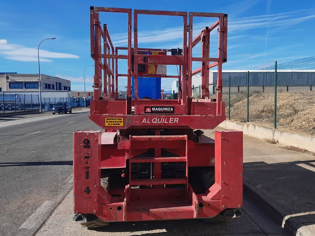 GENIE GS3268RT - Scissor lift: picture 3 GENIE GS3268RT - Scissor lift: picture 3