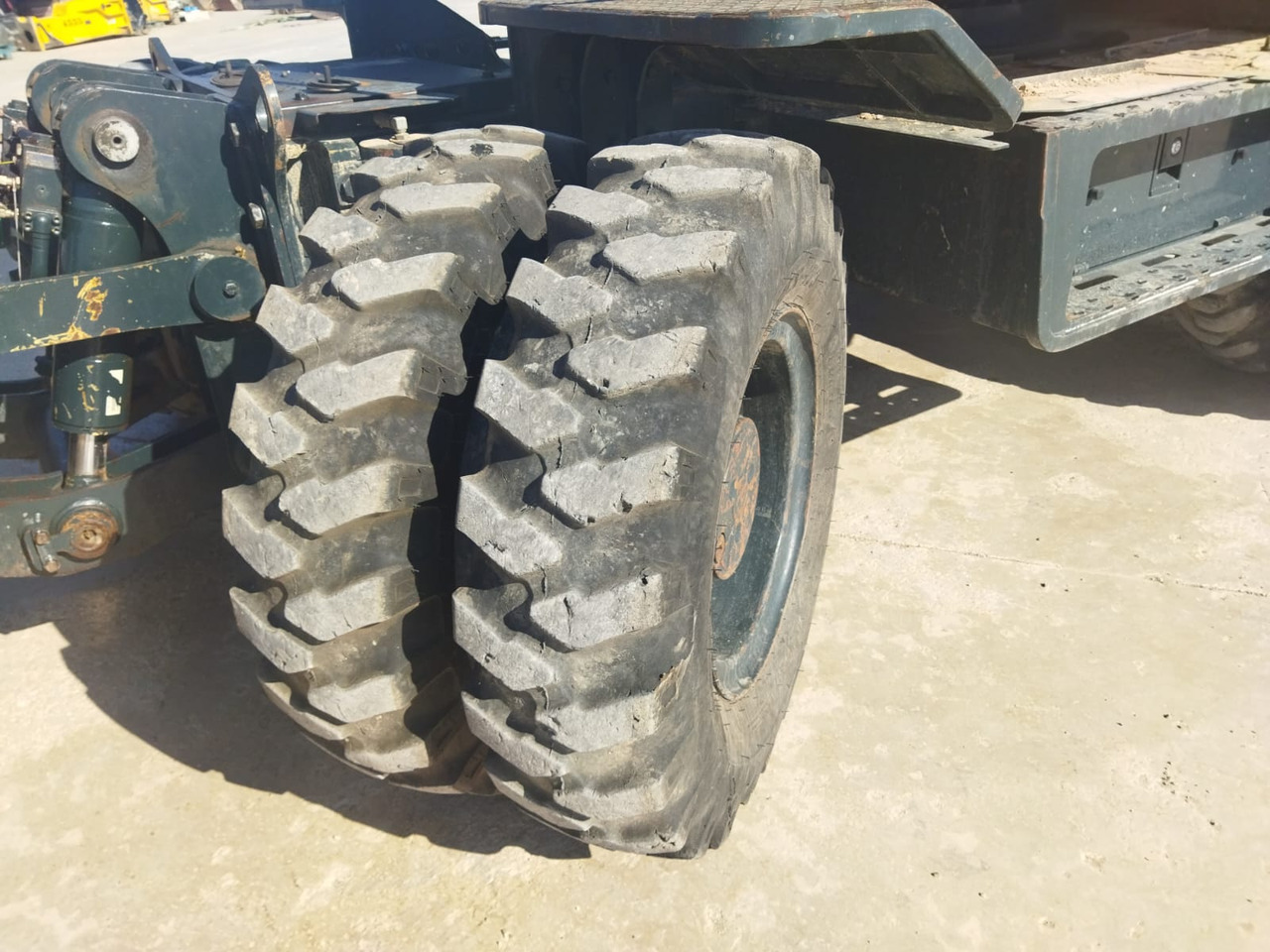 Wheel excavator HYUNDAI HW140: picture 18