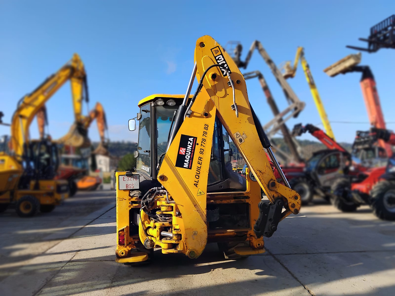 JCB 3CX-4T - Backhoe loader: picture 2 JCB 3CX-4T - Backhoe loader: picture 2