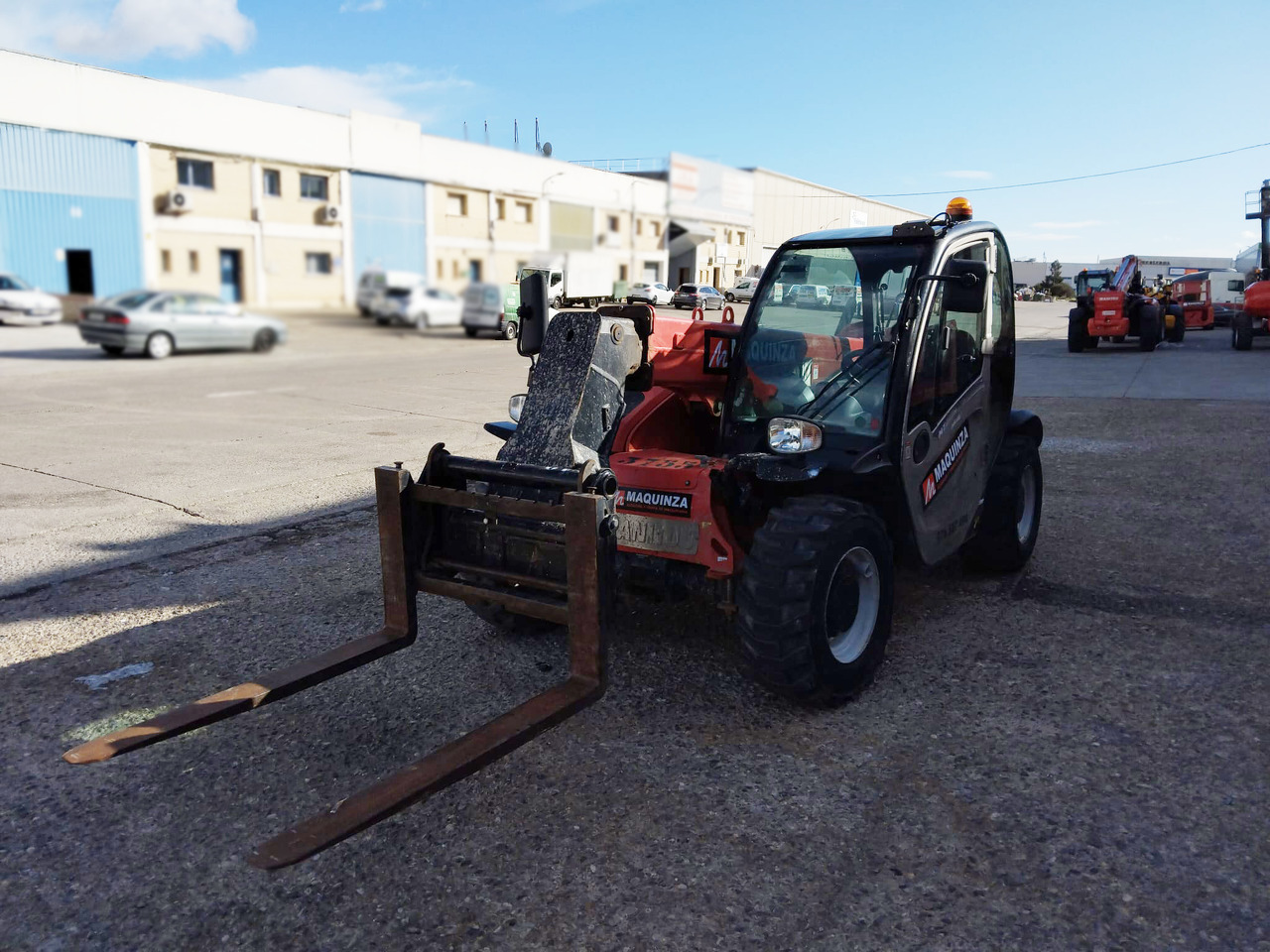 Telescopic handler MANITOU MT625 H EASY: picture 14