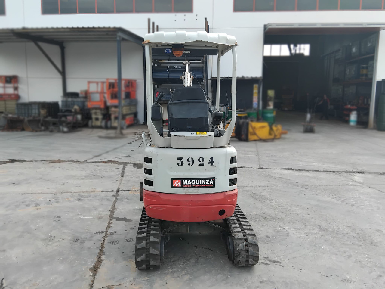 Mini excavator TAKEUCHI TB215R EASY: picture 8