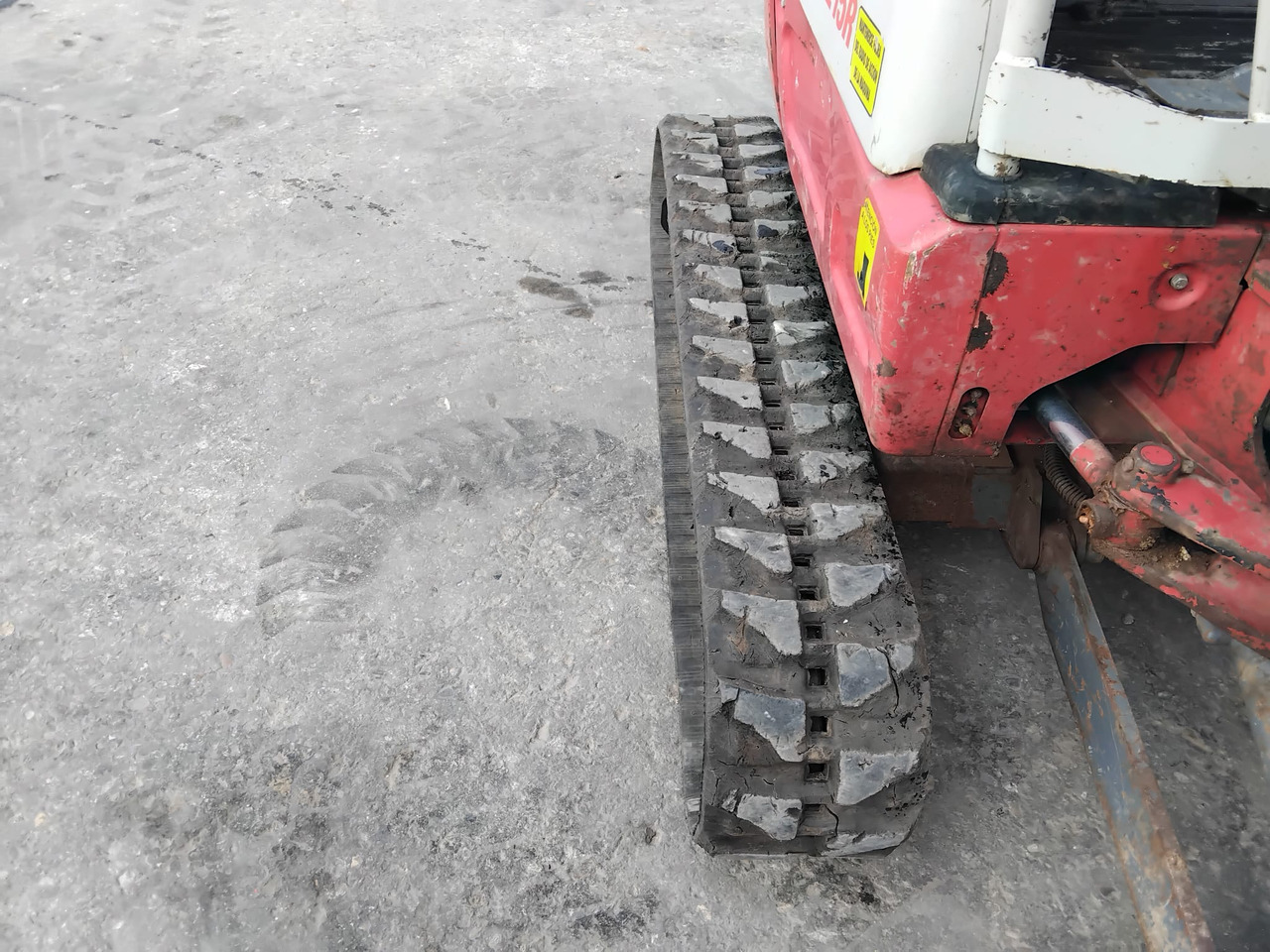 Mini excavator TAKEUCHI TB215R EASY: picture 12