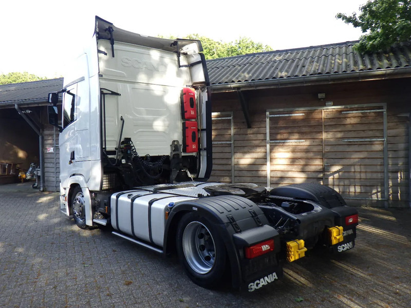 Scania S410 Mega / Retarder / 50.000 GVW - Tractor unit: picture 4 Scania S410 Mega / Retarder / 50.000 GVW - Tractor unit: picture 4