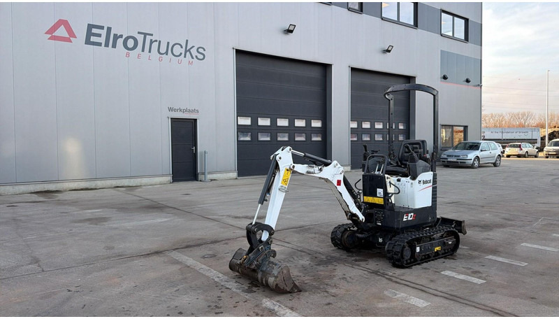 Bobcat E10 Z (BE MACHINE / 438H / MIN WIDTH 0.73M / TOP CONDITION) - Mini excavator: picture 1 Bobcat E10 Z (BE MACHINE / 438H / MIN WIDTH 0.73M / TOP CONDITION) - Mini excavator: picture 1
