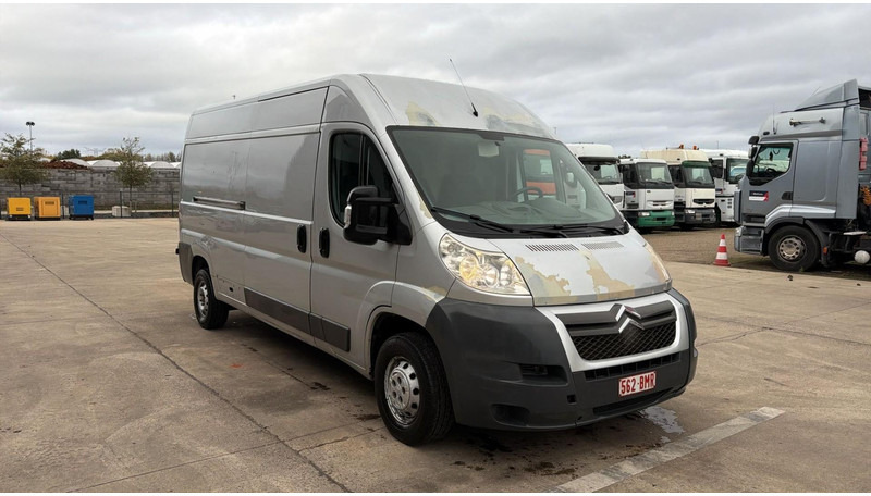 Citroën Jumper  (3.0L / BELGIAN VAN / GOOD CONDITION / EURO 4 / 3 SEATS / L3H2 / AIRCO) - Panel van: picture 3 Citroën Jumper  (3.0L / BELGIAN VAN / GOOD CONDITION / EURO 4 / 3 SEATS / L3H2 / AIRCO) - Panel van: picture 3