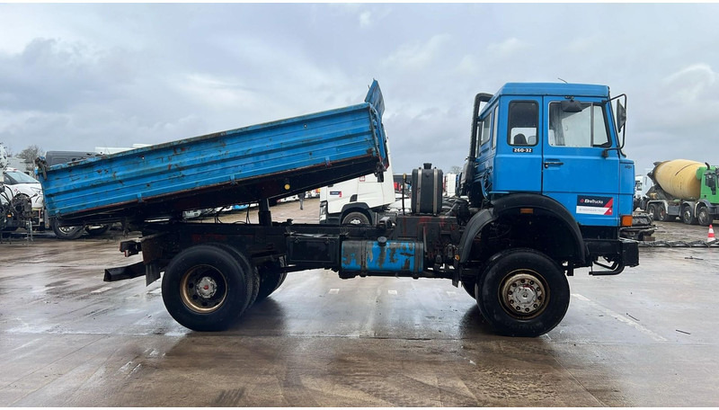 Iveco Magirus 170 - 25 (WATER COOLING / 6 CYLINDRES EN LIGNE / REFROIDDISSEMENT L'EAU / 4X4) - Tipper: picture 4 Iveco Magirus 170 - 25 (WATER COOLING / 6 CYLINDRES EN LIGNE / REFROIDDISSEMENT L'EAU / 4X4) - Tipper: picture 4