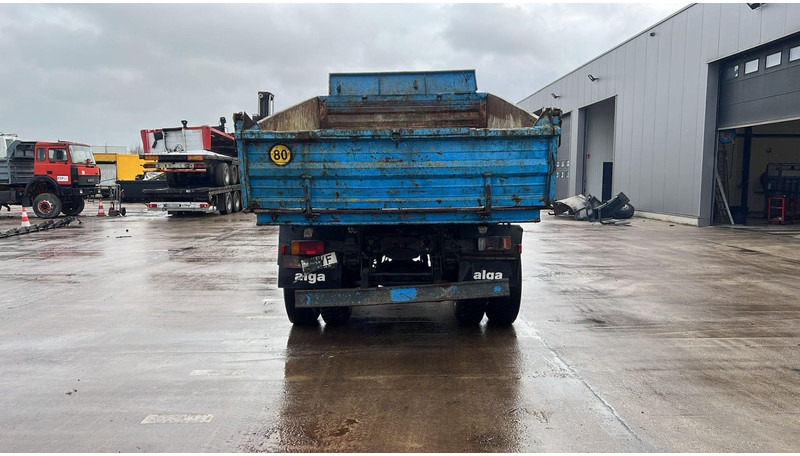 Iveco Magirus 170 - 25 (WATER COOLING / 6 CYLINDRES EN LIGNE / REFROIDDISSEMENT L'EAU / 4X4) - Tipper: picture 5 Iveco Magirus 170 - 25 (WATER COOLING / 6 CYLINDRES EN LIGNE / REFROIDDISSEMENT L'EAU / 4X4) - Tipper: picture 5