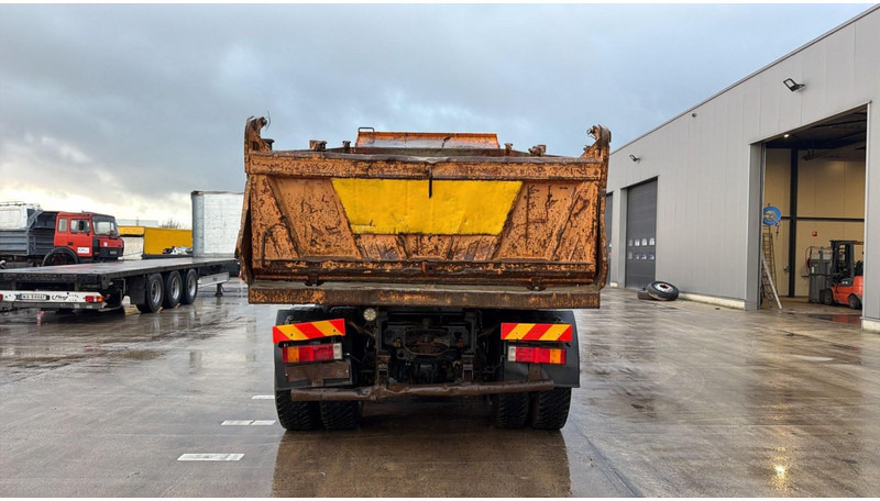 MAN 27.322 (MANUAL PUMP / POMPE MANUELLE / LAMES / GRAND PONT / STEEL SUSP. / BIG AXLE) - Tipper: picture 5 MAN 27.322 (MANUAL PUMP / POMPE MANUELLE / LAMES / GRAND PONT / STEEL SUSP. / BIG AXLE) - Tipper: picture 5