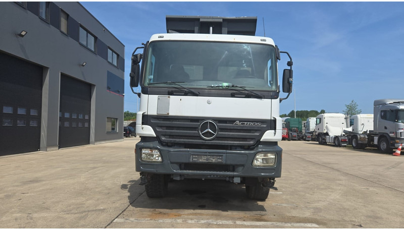 Mercedes-Benz Actros 4141 (EPS / 8X6 / GRAND PONT / BIG AXLE / LAMES / STEEL / V6) - Tipper: picture 2 Mercedes-Benz Actros 4141 (EPS / 8X6 / GRAND PONT / BIG AXLE / LAMES / STEEL / V6) - Tipper: picture 2