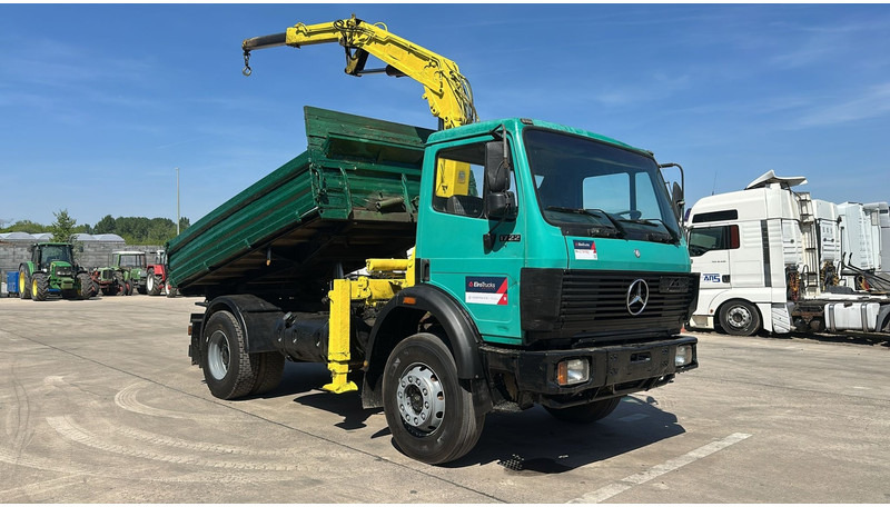 Mercedes-Benz SK 1722 (4X4 / LAMES / GRAND PONT / GRUE / TRES PROPRE / BIG HUB / STEEL SUSP. / V6) - Tipper, Crane truck: picture 3 Mercedes-Benz SK 1722 (4X4 / LAMES / GRAND PONT / GRUE / TRES PROPRE / BIG HUB / STEEL SUSP. / V6) - Tipper, Crane truck: picture 3