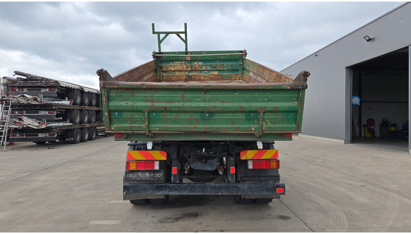 Mercedes-Benz SK 1824 (V6 / 4X4 / GRAND PONT / LAMES / PROPRE / BOITE MANUELLE) - Tipper: picture 5 Mercedes-Benz SK 1824 (V6 / 4X4 / GRAND PONT / LAMES / PROPRE / BOITE MANUELLE) - Tipper: picture 5