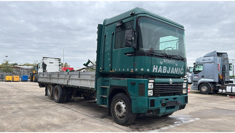 Renault AE 440 Magnum E-tech (BOITE MANUELLE / MANUAL GEARBOX / 6X2) - Dropside/ Flatbed truck: picture 2 Renault AE 440 Magnum E-tech (BOITE MANUELLE / MANUAL GEARBOX / 6X2) - Dropside/ Flatbed truck: picture 2
