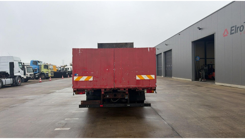 Renault Premium 340 (POMPE MANUELLE / MANUAL PUMP / PLATEAU LONGUE) - Dropside/ Flatbed truck: picture 5 Renault Premium 340 (POMPE MANUELLE / MANUAL PUMP / PLATEAU LONGUE) - Dropside/ Flatbed truck: picture 5