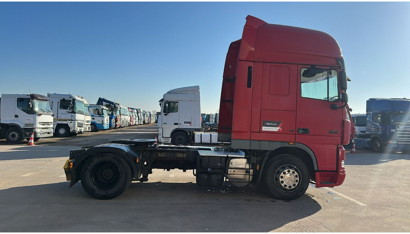 DAF 105 XF 460 (BOITE MANUELLE / MANUAL GEARBOX / PARFAIT ETAT / PERFECT CONDITION) - Tractor unit: picture 4 DAF 105 XF 460 (BOITE MANUELLE / MANUAL GEARBOX / PARFAIT ETAT / PERFECT CONDITION) - Tractor unit: picture 4