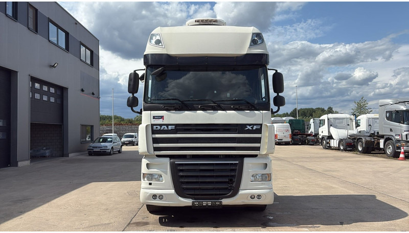 DAF XF 105.460 (BOITE MANUELLE / MANUAL GEARBOX / AIRCO / TOP CONDITION) - Tractor unit: picture 2 DAF XF 105.460 (BOITE MANUELLE / MANUAL GEARBOX / AIRCO / TOP CONDITION) - Tractor unit: picture 2