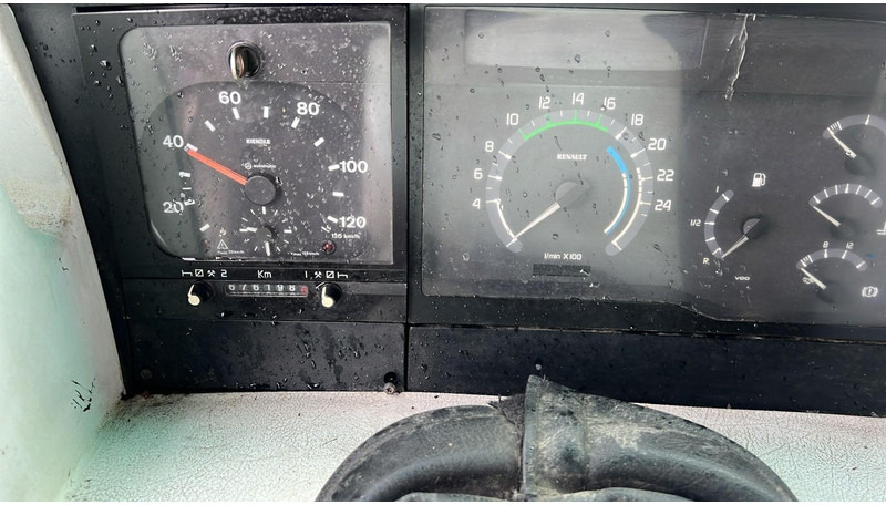 Tractor unit Renault AE 440 Magnum E-tech (BOITE MANUELLE / MANUAL GEARBOX): picture 8