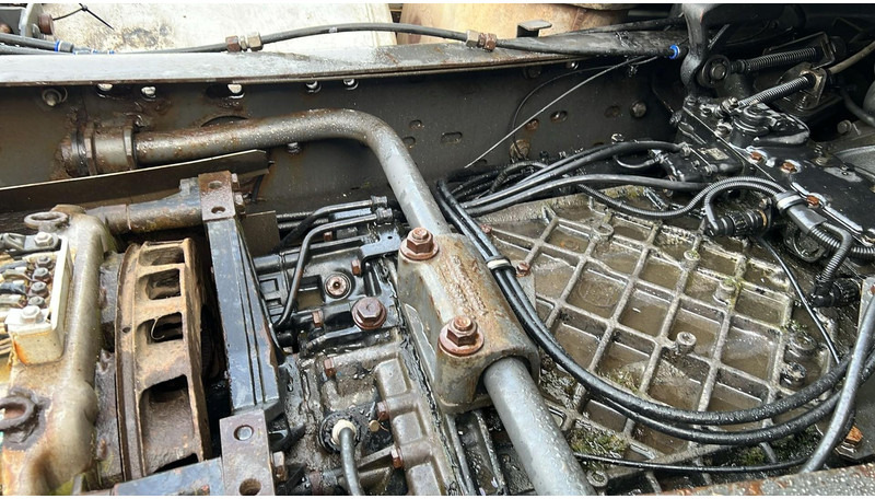 Tractor unit Renault AE 440 Magnum E-tech (BOITE MANUELLE / MANUAL GEARBOX): picture 19