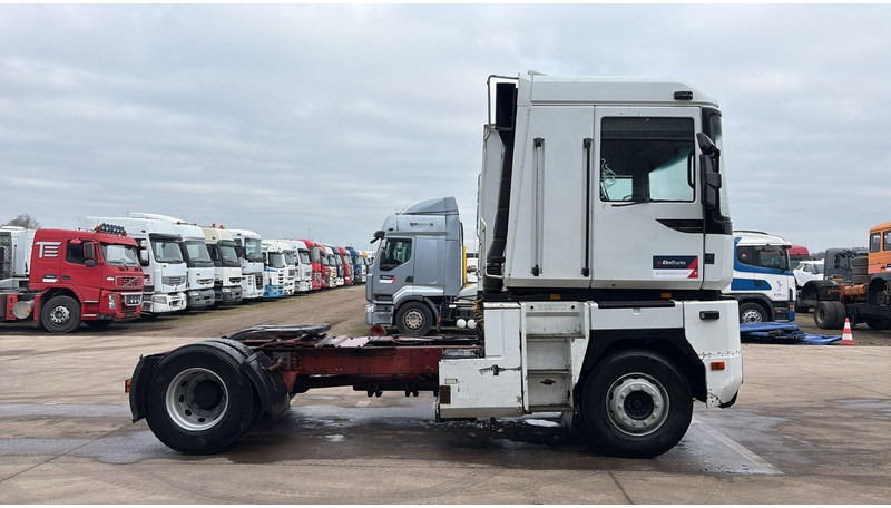 Renault Magnum 430 (POMPE MANUELLE / MANUAL PUMP / MANUAL GEARBOX / BOITE MANUELLE) - Tractor unit: picture 3 Renault Magnum 430 (POMPE MANUELLE / MANUAL PUMP / MANUAL GEARBOX / BOITE MANUELLE) - Tractor unit: picture 3