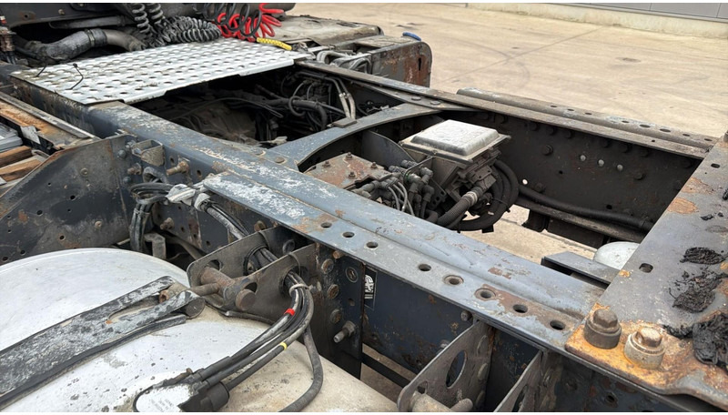 Tractor unit Renault Premium 450 DXI (BOITE MANUELLE / MANUAL GEARBOX): picture 12