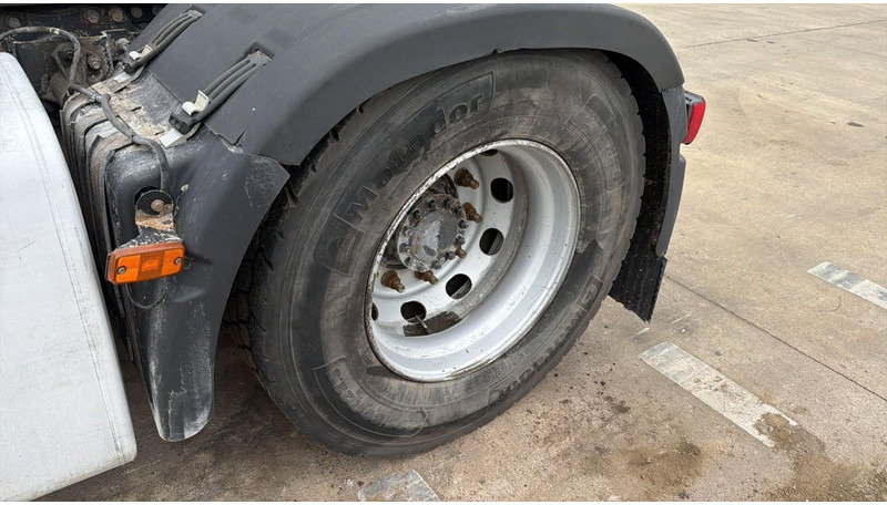 Tractor unit Renault Premium 450 DXI (BOITE MANUELLE / MANUAL GEARBOX): picture 14