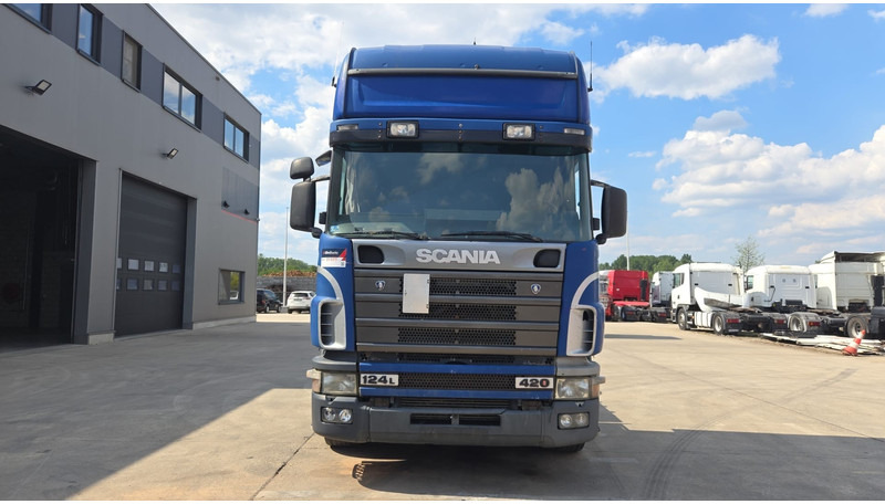 Scania 124-420 (MANUAL GEARBOX / BOITE MANUELLE / AIRCO / AC) - Tractor unit: picture 2 Scania 124-420 (MANUAL GEARBOX / BOITE MANUELLE / AIRCO / AC) - Tractor unit: picture 2