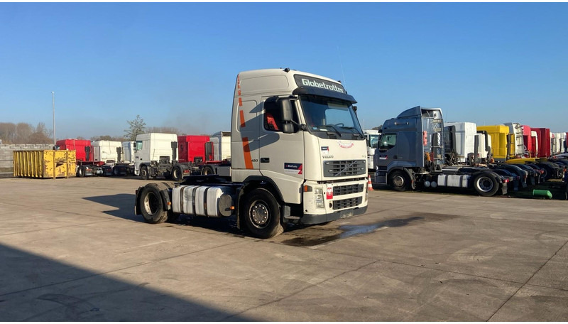 Volvo FH 12.420 (PTO / POMPE HYDRAULIQUE / BOITE MANUELLE / MANUAL GEARBOX) - Tractor unit: picture 4 Volvo FH 12.420 (PTO / POMPE HYDRAULIQUE / BOITE MANUELLE / MANUAL GEARBOX) - Tractor unit: picture 4