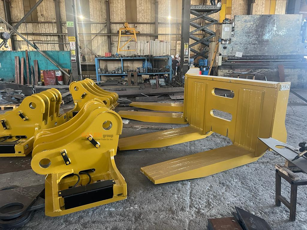 CATERPILLAR 988 Marble Attachments - Forks for Wheel loader: picture 5 CATERPILLAR 988 Marble Attachments - Forks for Wheel loader: picture 5