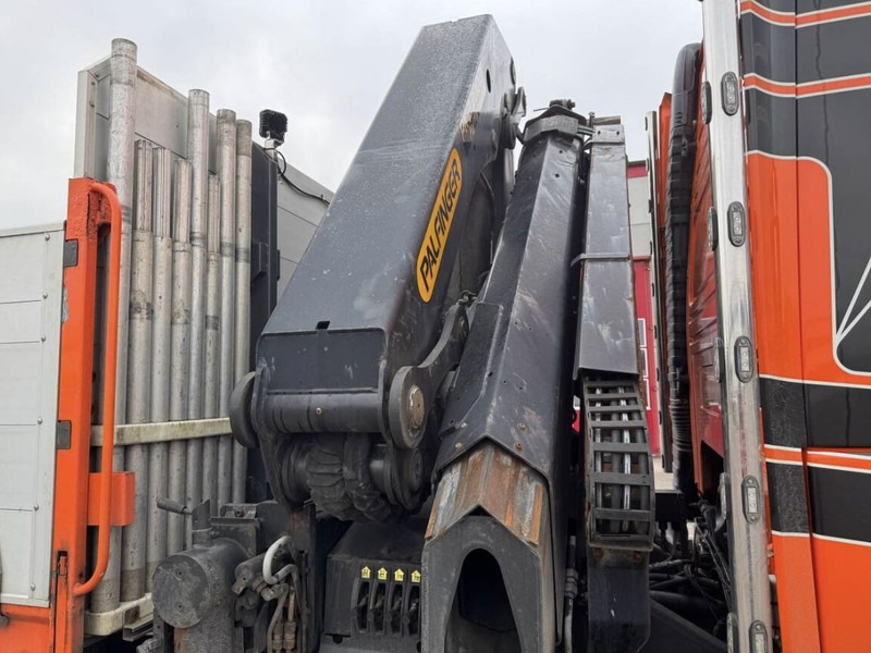 Tipper, Crane truck Volvo FM460: picture 7