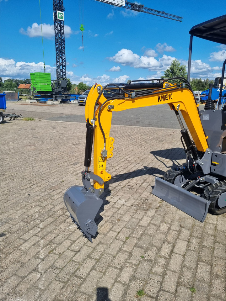 Mini excavator KME-10: picture 7