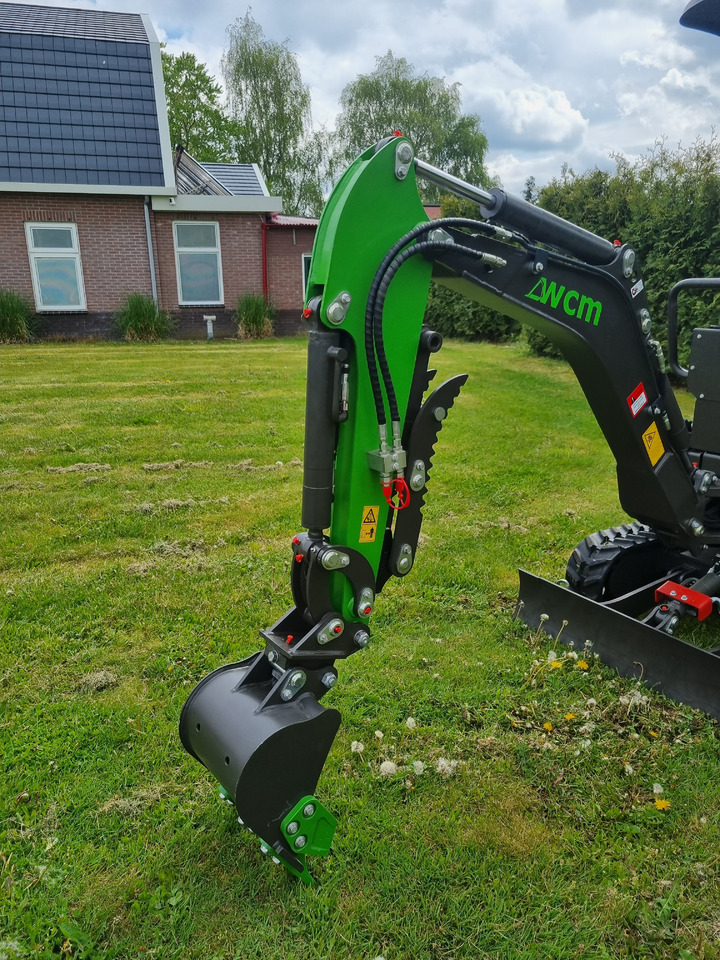 New Mini excavator WCM CTX8010: picture 17