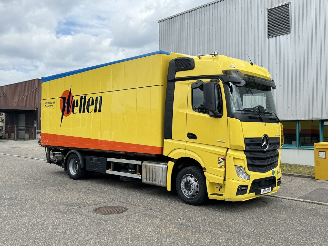 Mercedes-Benz Actros 1848 LL Gr.Haus AWL-Möbelkoffer uLBW - Box truck: picture 4 Mercedes-Benz Actros 1848 LL Gr.Haus AWL-Möbelkoffer uLBW - Box truck: picture 4