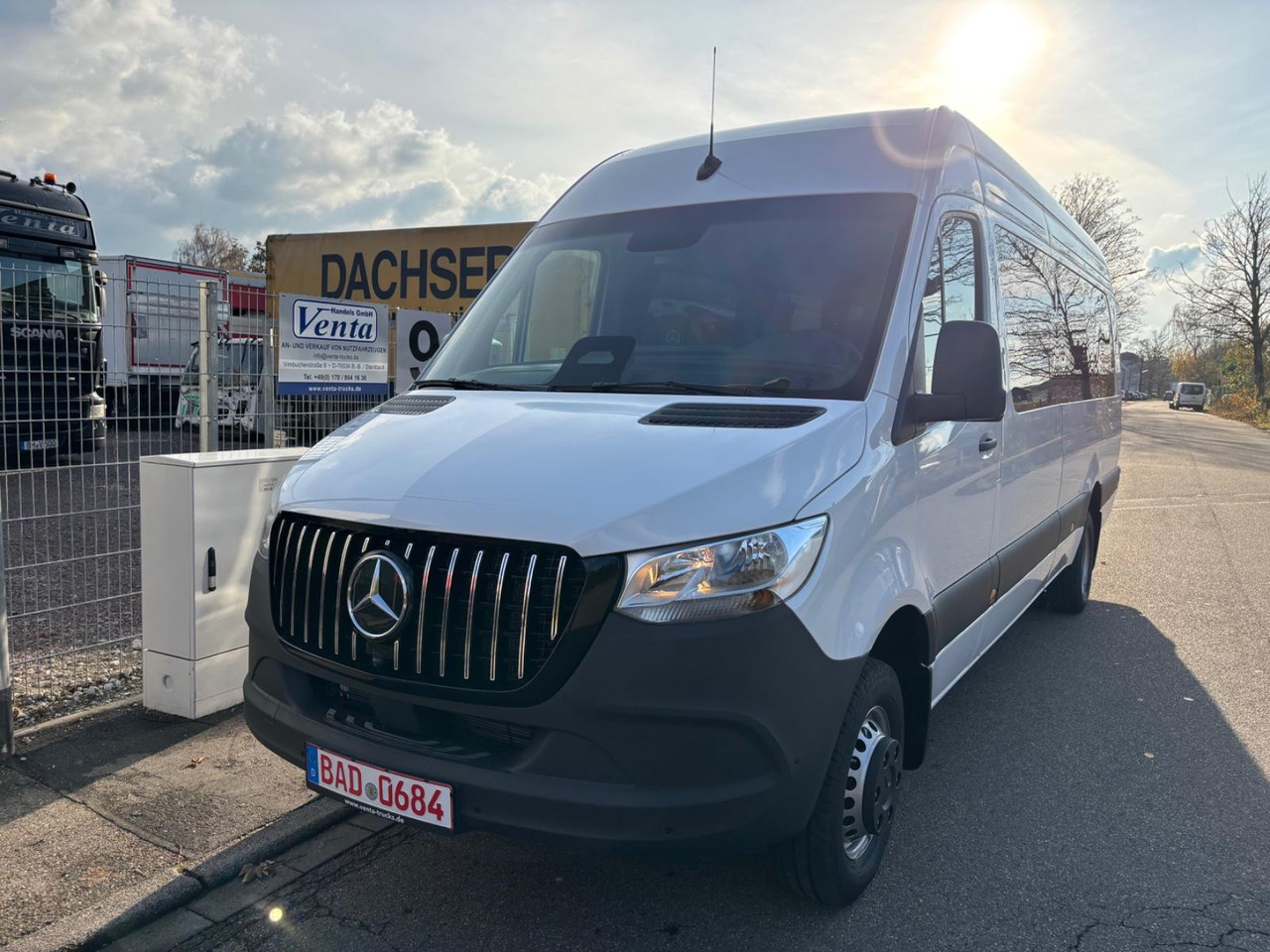Mercedes-Benz Sprinter 517 Komfort XL, 21 SS - Minibus, Passenger van: picture 1 Mercedes-Benz Sprinter 517 Komfort XL, 21 SS - Minibus, Passenger van: picture 1