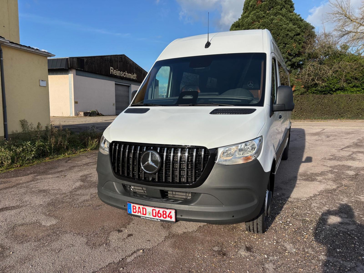 Mercedes-Benz Sprinter 517 Komfort XL, 21 SS - Minibus, Passenger van: picture 2 Mercedes-Benz Sprinter 517 Komfort XL, 21 SS - Minibus, Passenger van: picture 2