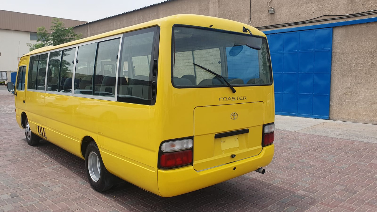 TOYOTA Coaster ... Nos bus -Originaires TOYOTA ...pas Chinois... COST06 - Minibus, Passenger van: picture 2 TOYOTA Coaster ... Nos bus -Originaires TOYOTA ...pas Chinois... COST06 - Minibus, Passenger van: picture 2
