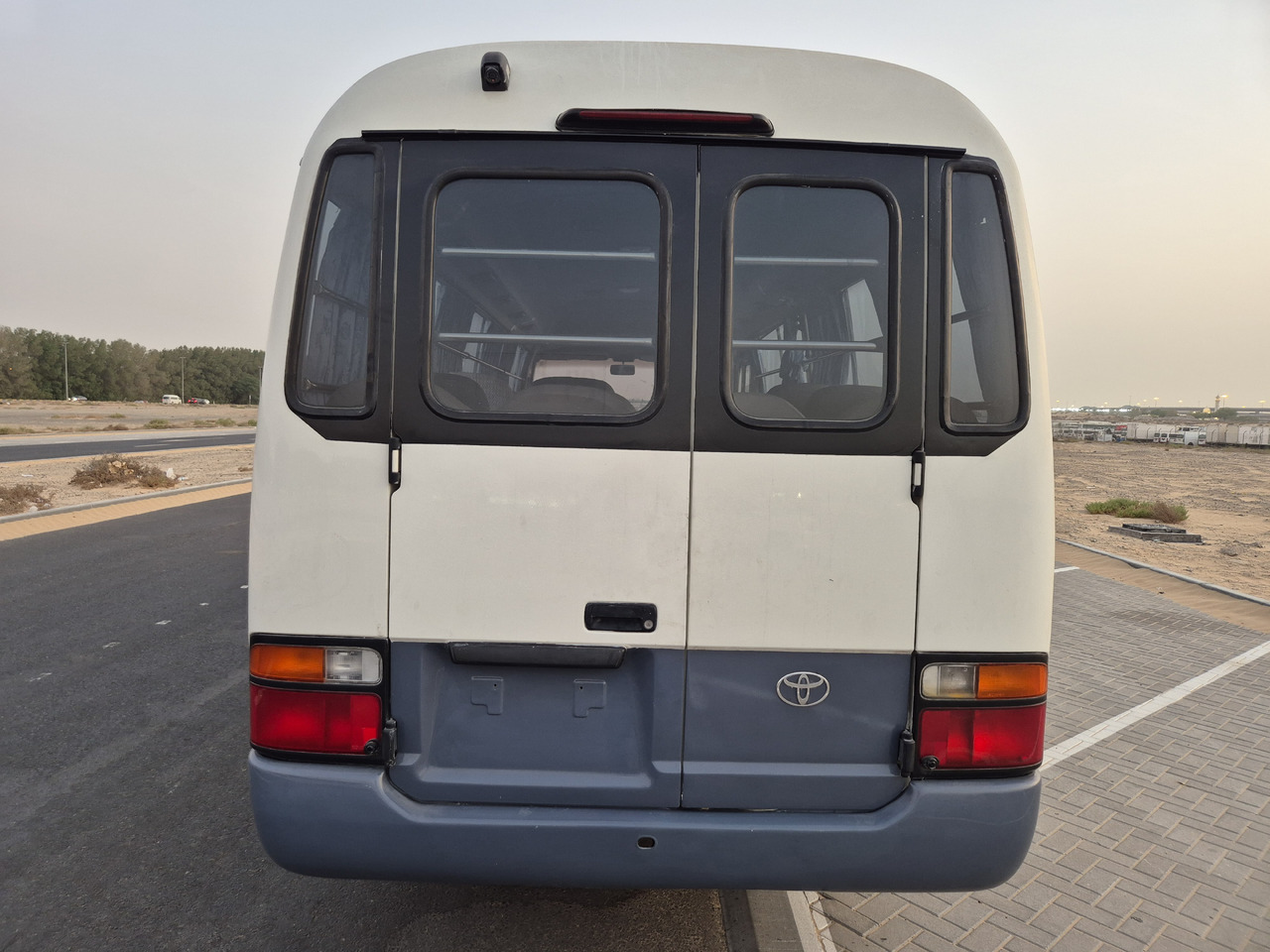 Toyota Coaster ... 30 places - climatisé - Minibus, Passenger van: picture 4 Toyota Coaster ... 30 places - climatisé - Minibus, Passenger van: picture 4