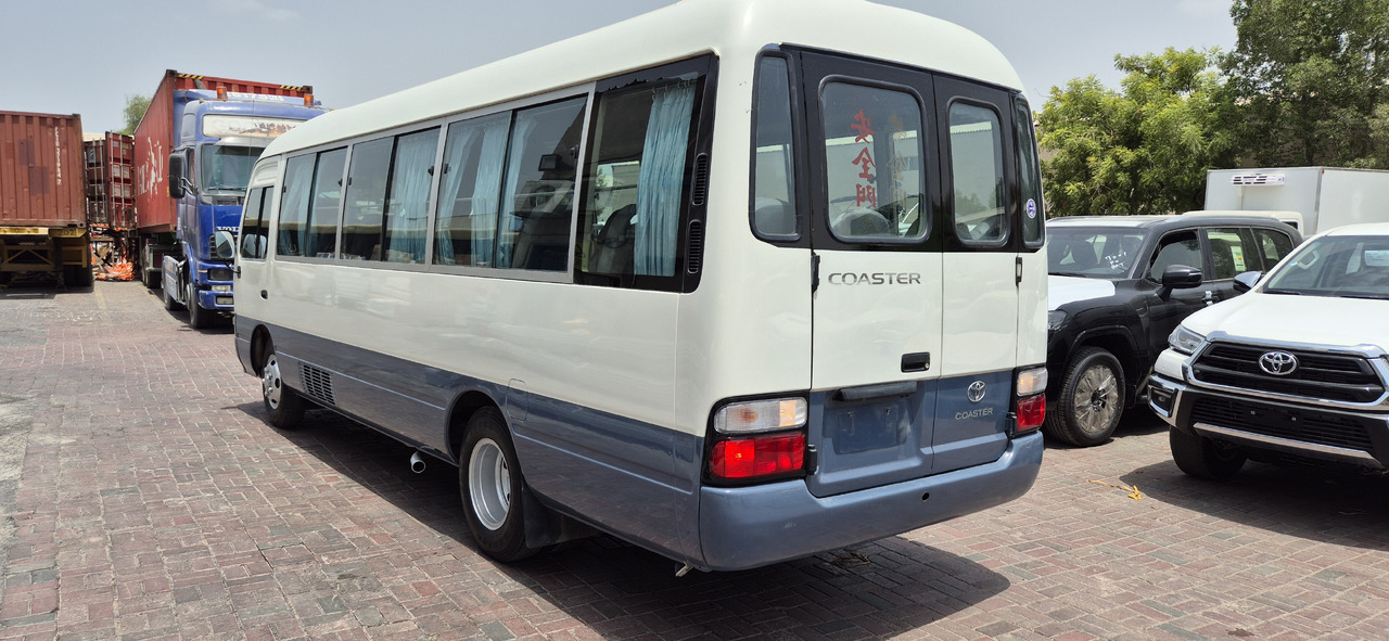 Toyota Coaster ... 30 places - climatisé - Minibus, Passenger van: picture 2 Toyota Coaster ... 30 places - climatisé - Minibus, Passenger van: picture 2