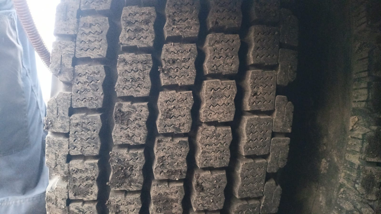 Scania R450 - Logging truck, Crane truck: picture 5 Scania R450 - Logging truck, Crane truck: picture 5